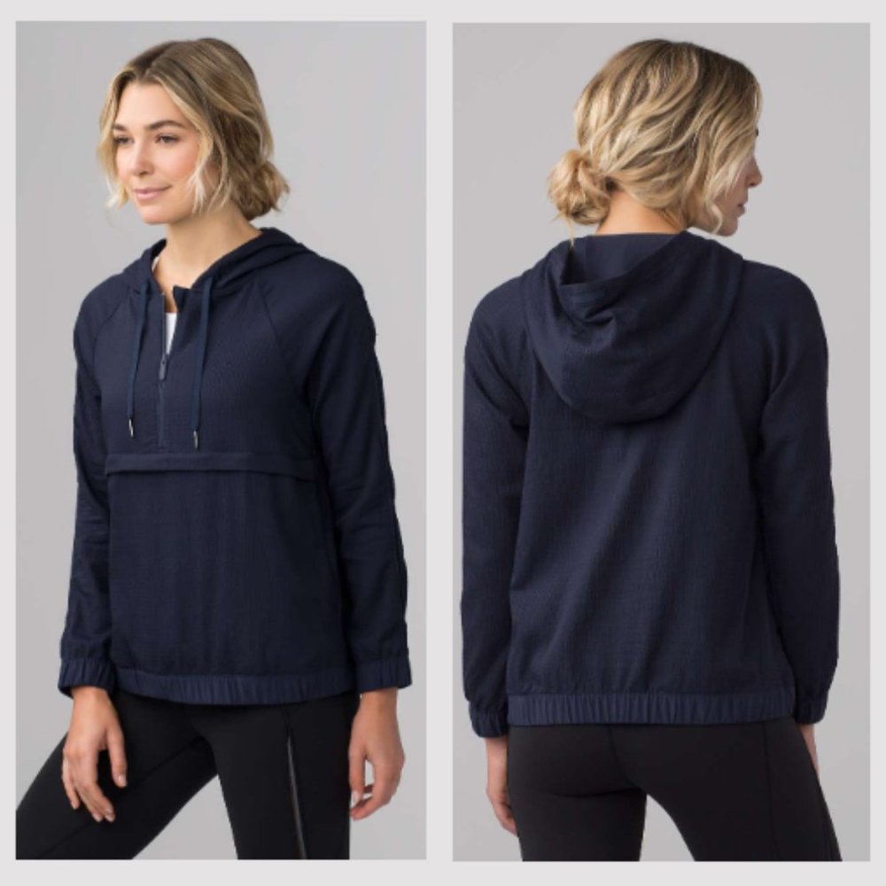 LULULEMON / 12 / Women's Pack Light 1/2 Zip Pullover Packable Anorak Jacket Navy